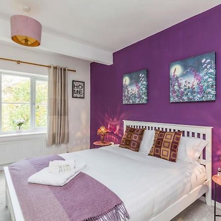 Lovely Home With Four Bedrooms And Private Garden And Parking, Close To Nottingham City Centre Exteriér fotografie