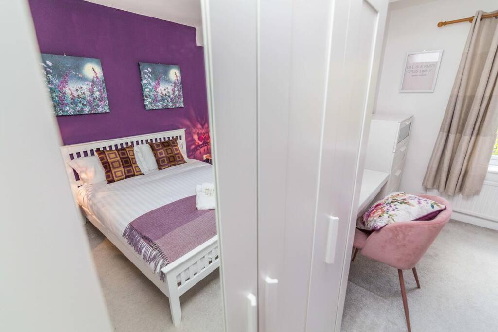 Lovely Home With Four Bedrooms And Private Garden And Parking, Close To Nottingham City Centre Exteriér fotografie
